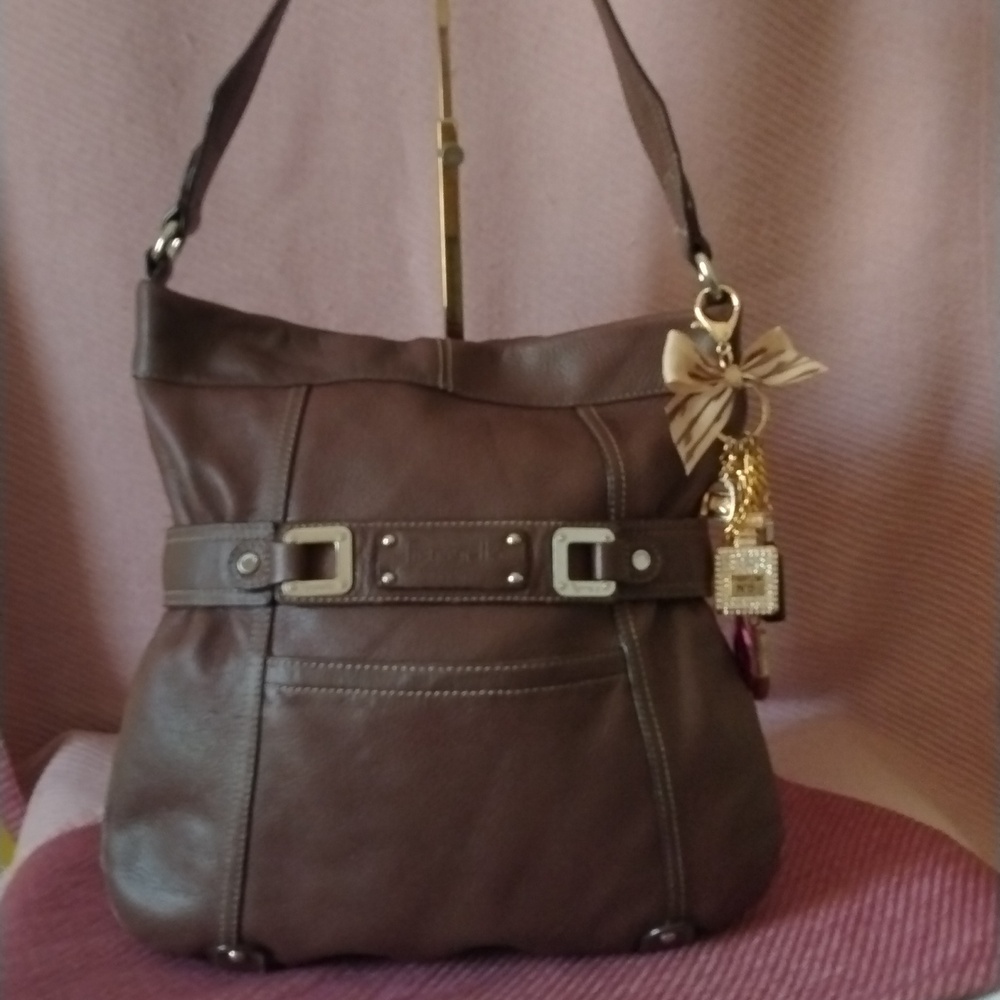 Tiganello perfect pockets shoulder bag with purse charm.